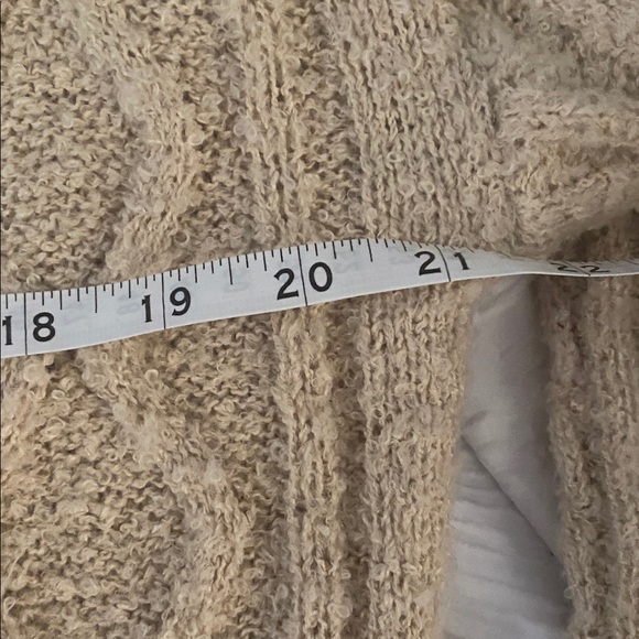 Altar’d State Sweater - Picture 9 of 10